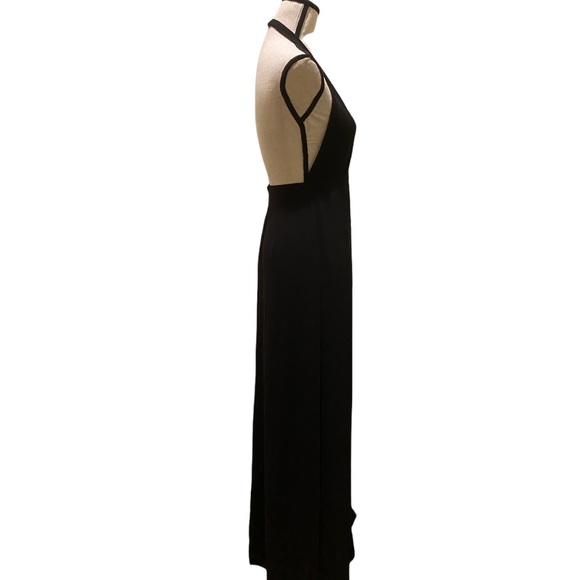 🔥HP🔥 BCBGMAXAZRIA Formal Black Long Halter Dress - Picture 5 of 10